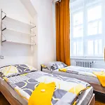 Hostel Hlavkova